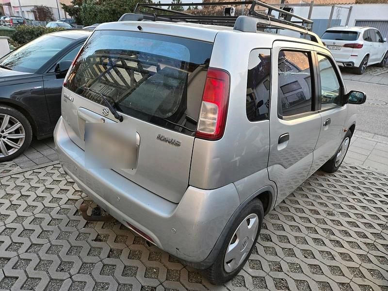 Gebraucht Suzuki Ignis 73 PS (53 kW) 2003 Silber Kleinwagen