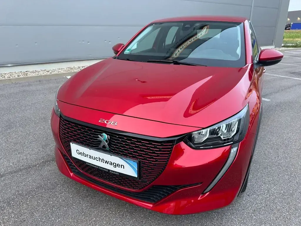 Gebraucht Peugeot e-208 Active 100 kW (136 PS) 2021 Rot Kleinwagen