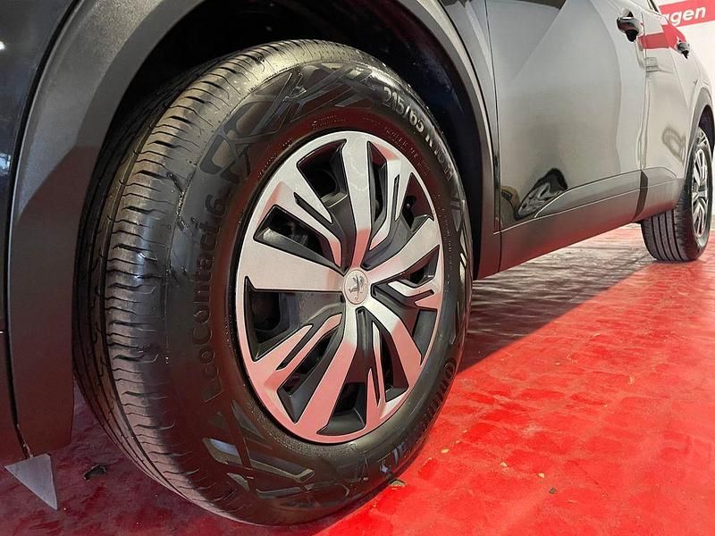 Gebraucht Peugeot 2008 Active 101 PS (74 kW) 2020 Schwarz SUV