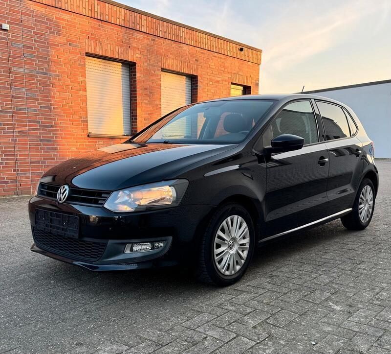 Schwarz Gebraucht 2009 VW Polo Limousine | 4.980 € (Fairer Preis) - Bild 1/4