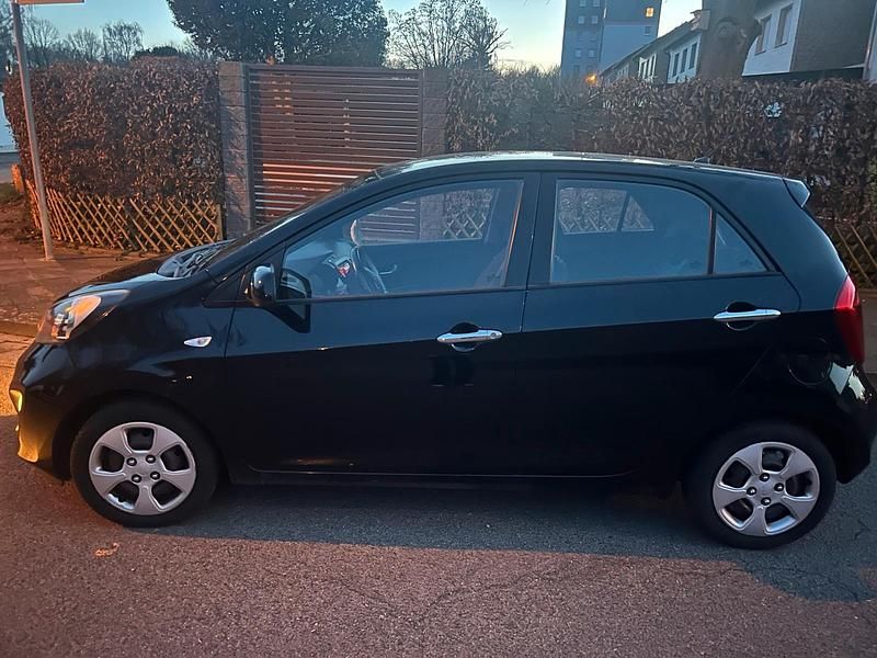 Gebraucht Kia Picanto 62 PS (45 kW) 2014 Schwarz Kleinwagen