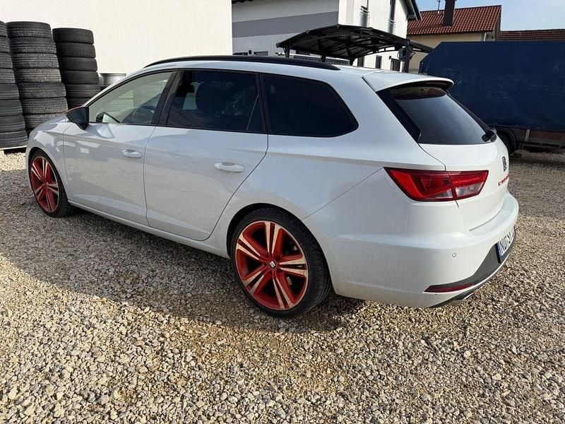 Gebraucht Seat Leon ST CUPRA 280 PS (205 kW) 2015 Weiß Kombi