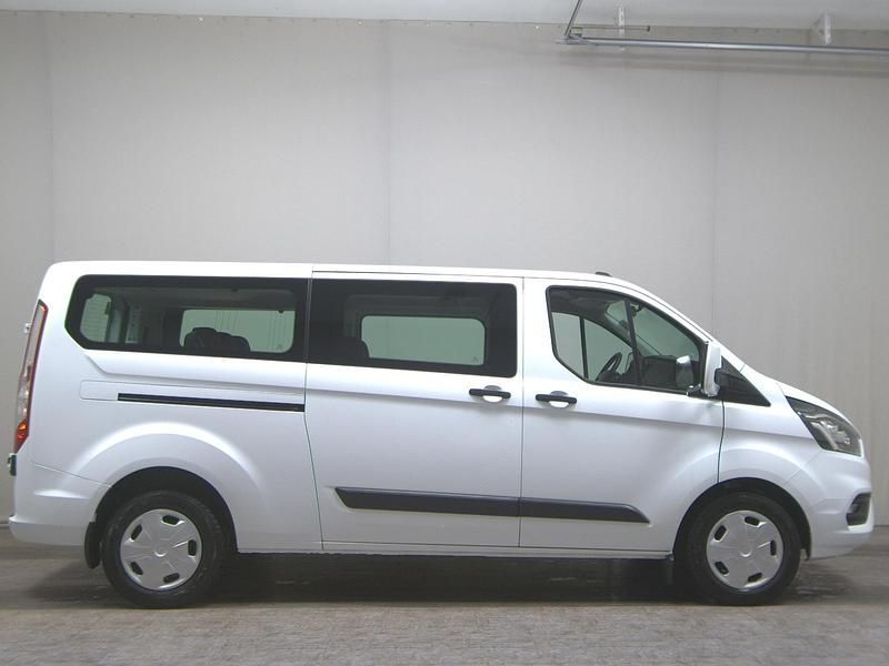 Gebraucht Ford Transit Custom 150 PS (110 kW) 2022 Weiss Kombi