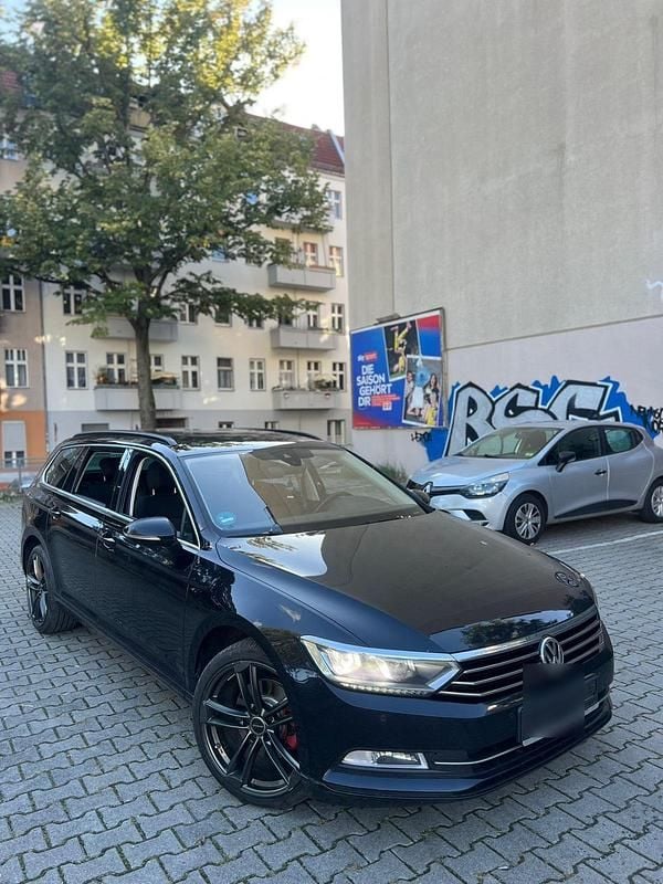 Schwarz Gebraucht 2016 VW Passat Kombi | 7.600 € (Superpreis) - Bild 1/4