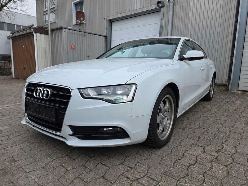 Gebraucht Audi A5 Sportback 150 PS (110 kW) 2016 Weiß Kleinwagen