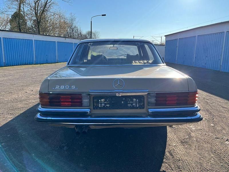 Gebraucht Mercedes S280 160 PS (117 kW) 1973 Beige Limousine
