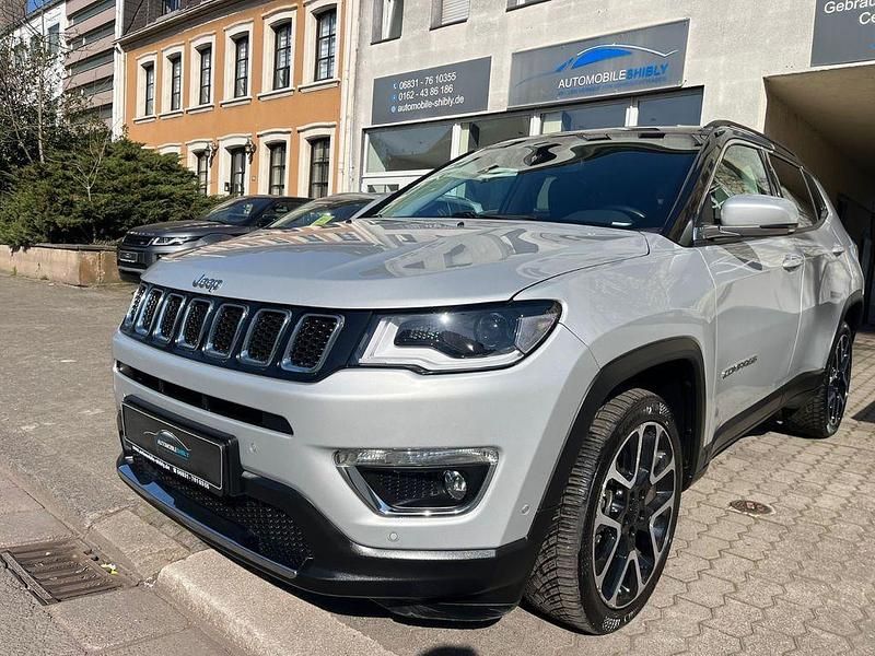 Gebraucht Jeep Compass Limited 150 PS (110 kW) 2020 Silber SUV