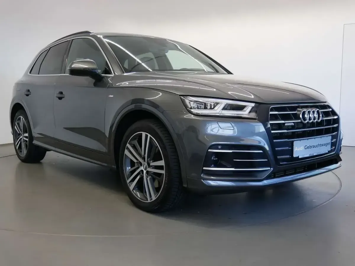Gebraucht Audi Q5 Ambiente 367 PS (269 kW) 2020 Daytonagrau perleffekt SUV