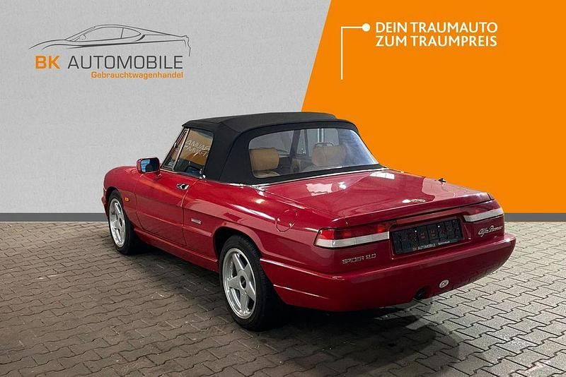 Gebraucht Alfa Romeo Spider 120 PS (88 kW) 1991 Rot Cabrio