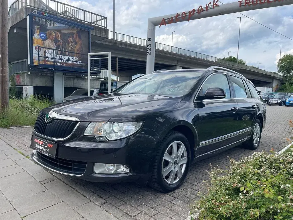 Second-hand Skoda Superb Elegance 170 CP (125 kW) 2011 Maro Break