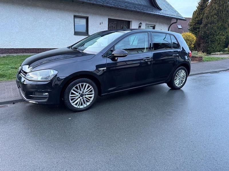 Gebraucht VW Golf VII Cup 105 PS (77 kW) 2014 Schwarz Limousine
