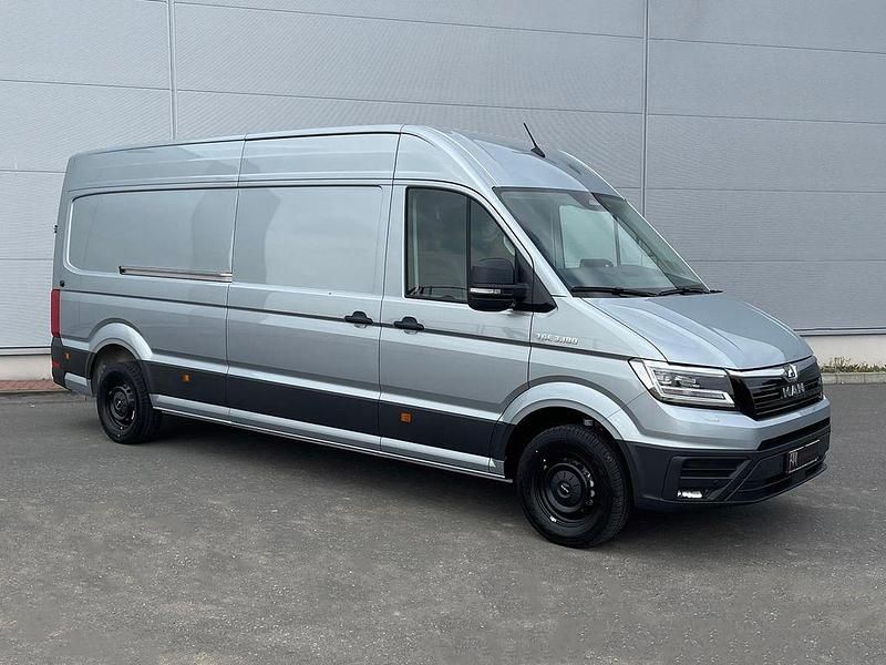 Neu MAN TGE 177 PS (130 kW) 2026 Silber Van
