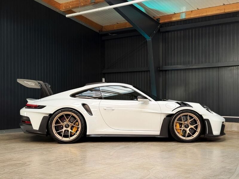 Weiß Neu 2024 Porsche 911 GT3 RS Coupé | 339.911 € - Bild 1/4