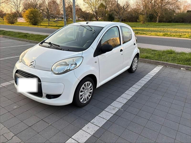 Gebraucht Citroën C1 68 PS (50 kW) 2010 Weiß Kleinwagen