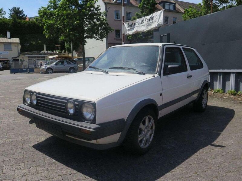 Weiß Gebraucht 1990 VW Golf II Limousine | 3.950 € - Bild 1/4