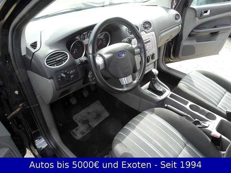 Gebraucht Ford Focus 101 PS (74 kW) 2009 Schwarz Limousine