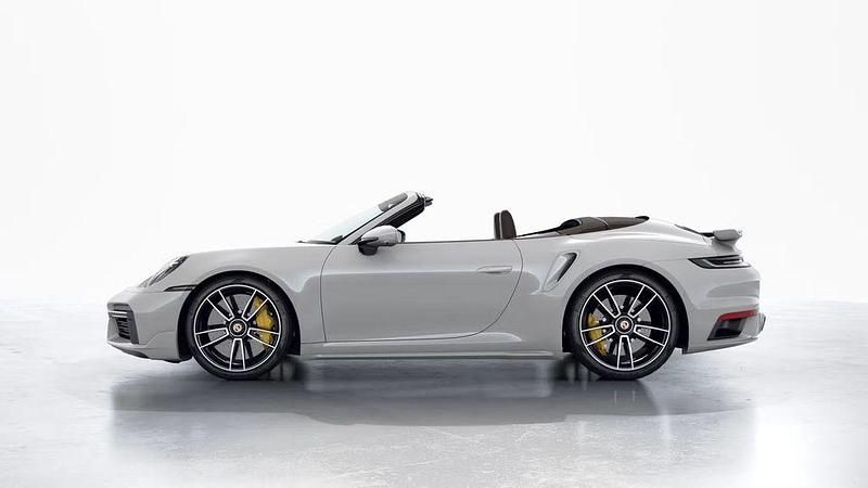Gebraucht Porsche 992 650 PS (478 kW) 2022 Grau Cabrio