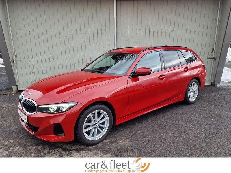 Gebraucht BMW 320 190 PS (139 kW) 2023 Rot Kombi