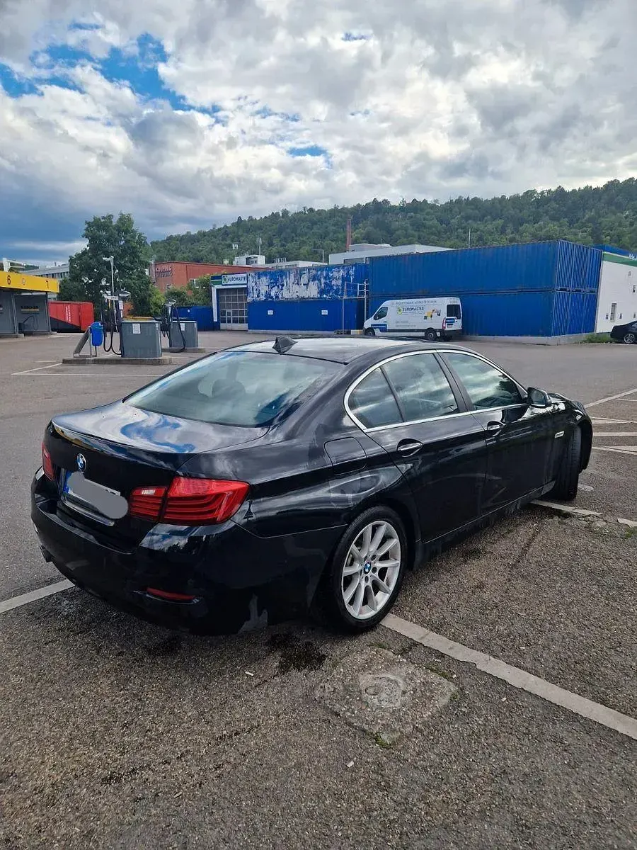 Gebraucht BMW 520 Luxury Line 184 PS (135 kW) 2013 Schwarz Limousine
