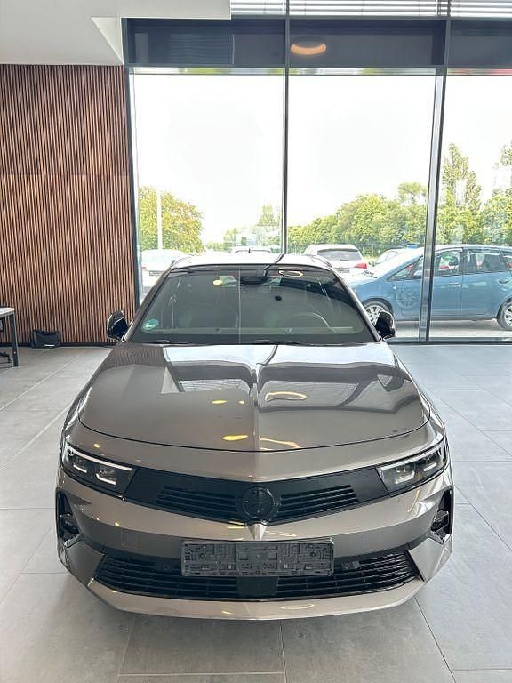 Gebraucht Opel Astra Ultimate 131 PS (96 kW) 2023 Grau Kombi