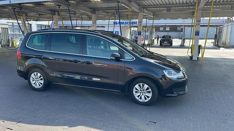 Gebraucht VW Sharan 140 PS (102 kW) 2010 Schwarz Van / Kleinbus