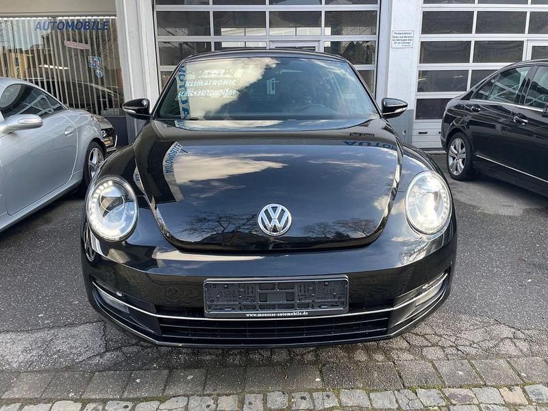 Gebraucht VW Beetle Design 140 PS (102 kW) 2012 Schwarz Kleinwagen