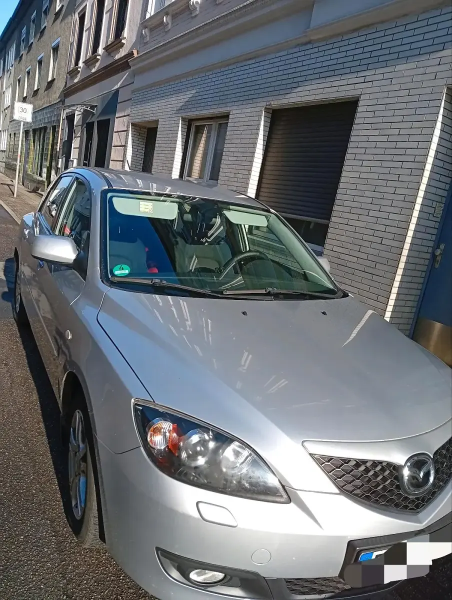 Gebraucht Mazda 3 109 PS (80 kW) 2009 Silber Limousine