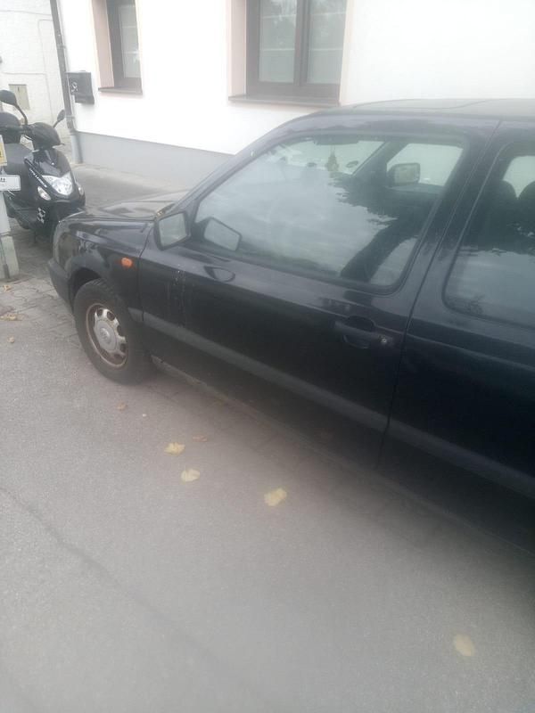 Schwarz Gebraucht 1996 VW Golf III Kleinwagen | 450 € (Superpreis) - Bild 1/4