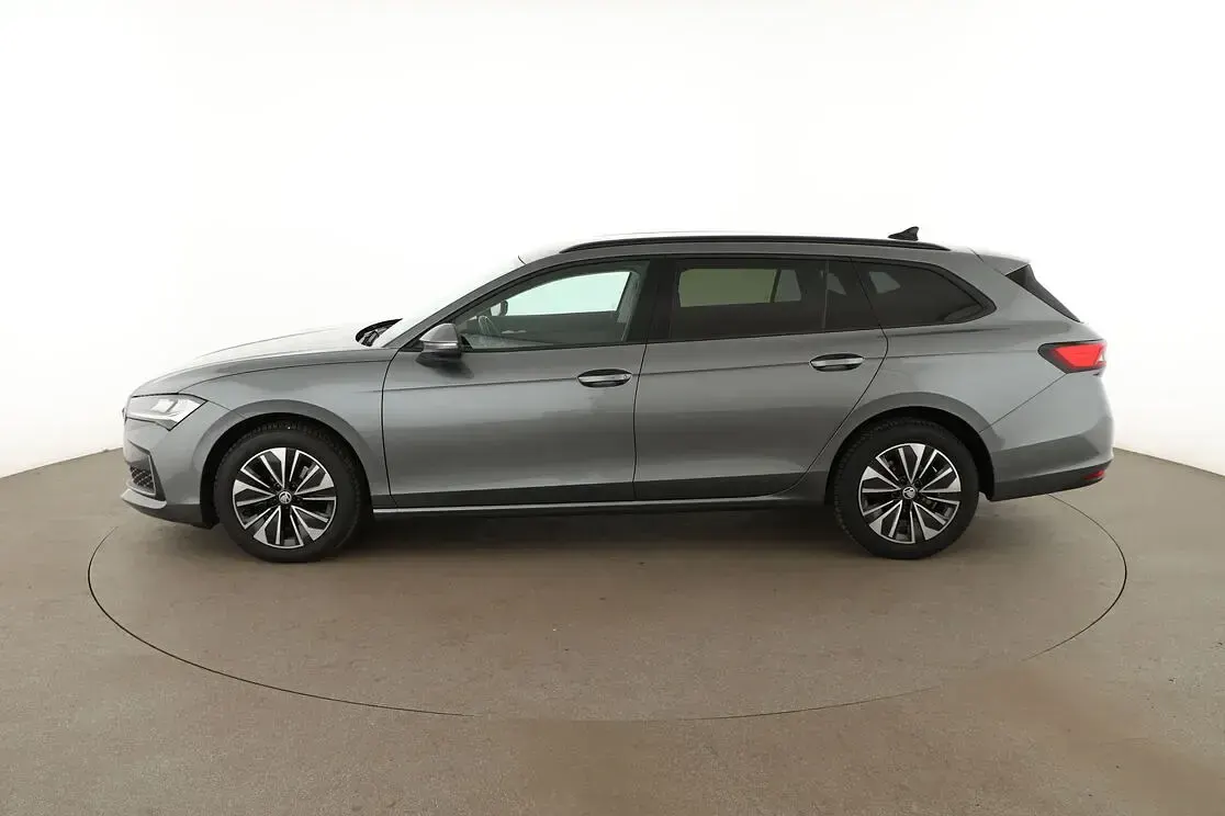 Gebraucht Skoda Superb Selection 2024 Grau Kombi