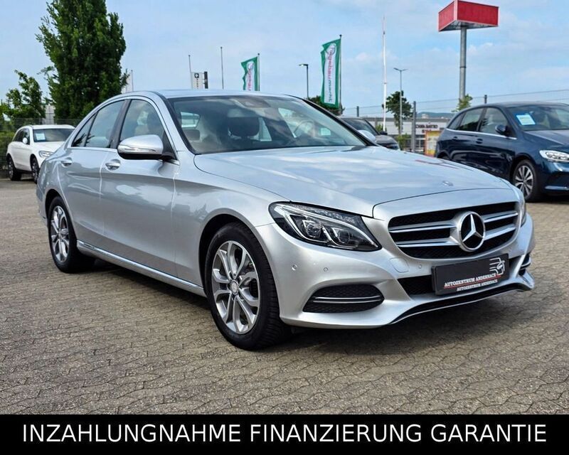 Gebraucht Mercedes C180 156 PS (114 kW) 2015 Iridiumsilber  metalliclack Limousine
