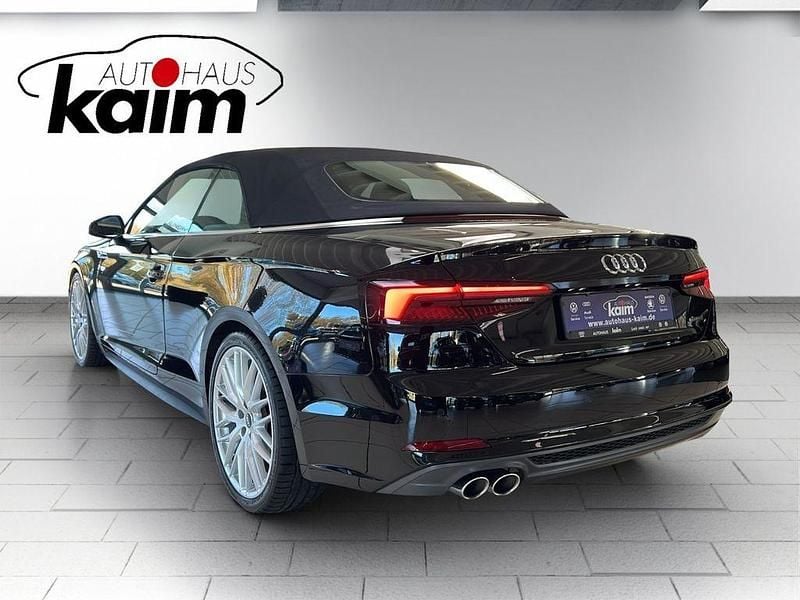 Gebraucht Audi A5 Cabriolet S-Line 190 PS (139 kW) 2020 Mythosschwarz metallic Cabrio