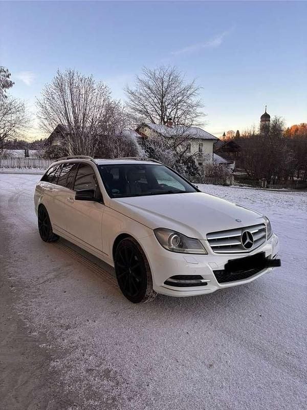 Gebraucht 2012 Mercedes C350 Avantgarde Kombi | 9.650 € (Fairer Preis) - Bild 1/4