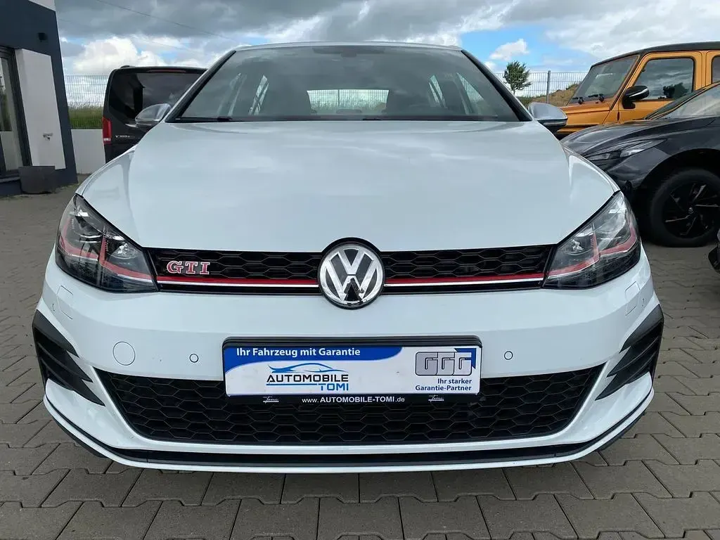Gebraucht VW Golf VII GTI 245 PS (180 kW) 2019 Pure white Limousine
