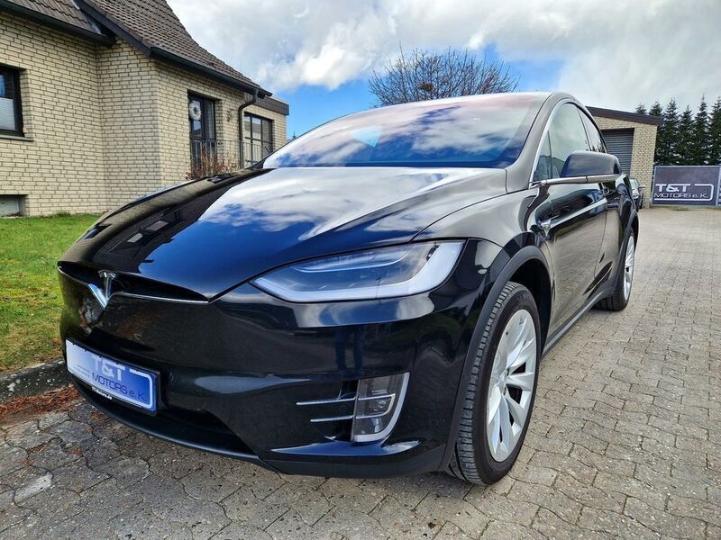 Schwarz Gebraucht 2019 Tesla Model X Long Range SUV | 37.350 € (Fairer Preis) - Bild 1/4