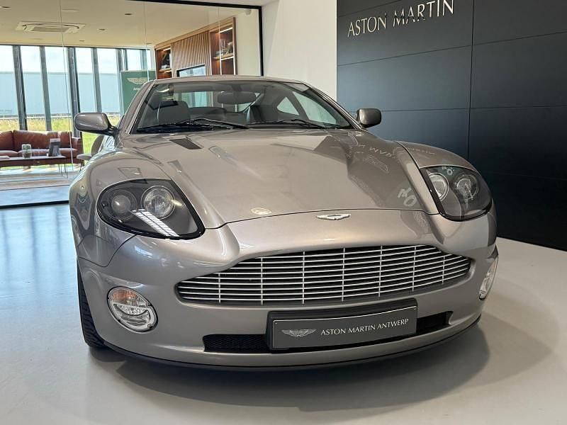 Gebraucht Aston Martin Vanquish 469 PS (344 kW) 2005 Grau Coupé