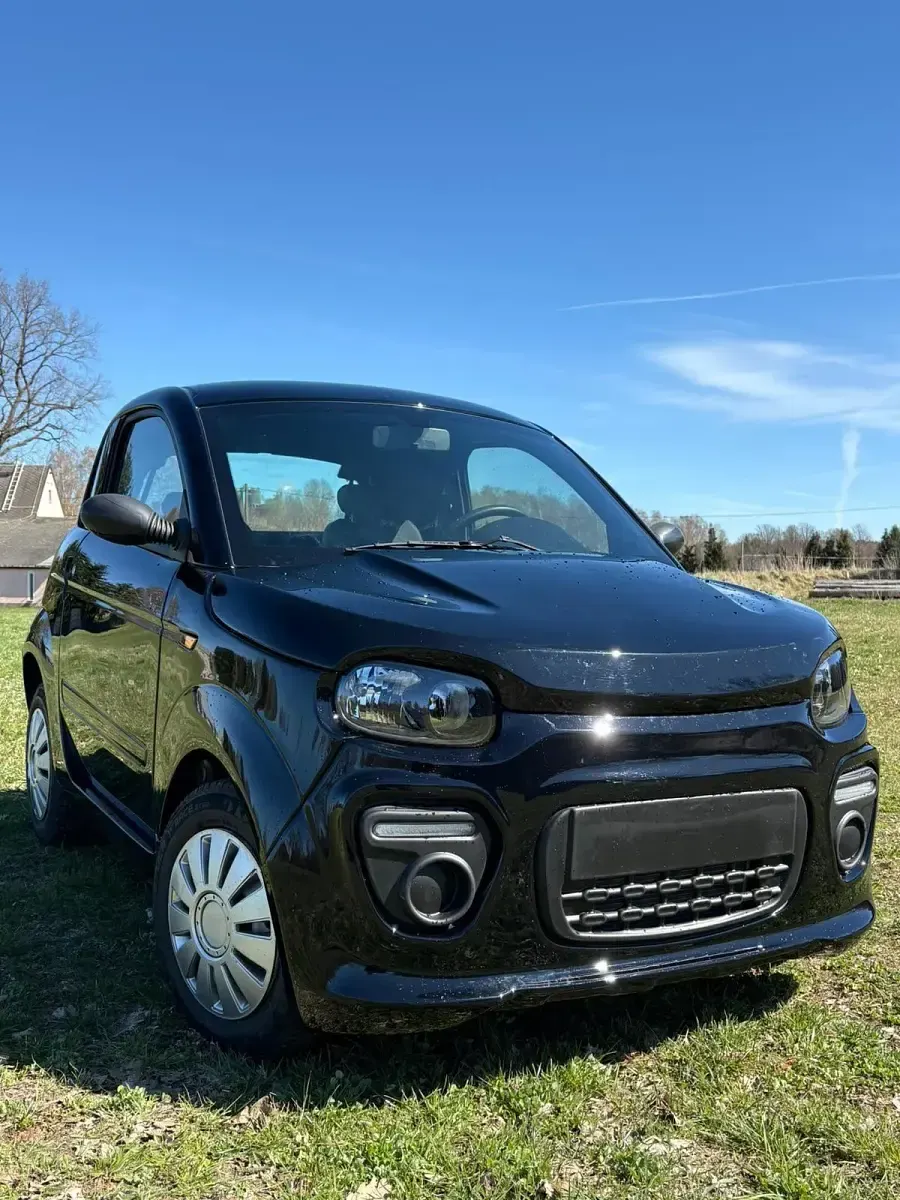 Brugt Microcar Dué 2024 Sort Hatchback