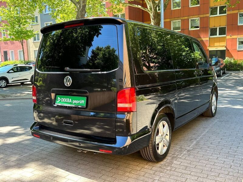 Gebraucht VW Multivan Comfortline 179 PS (131 kW) 2010 Deep black perleffekt Van / Kleinbus