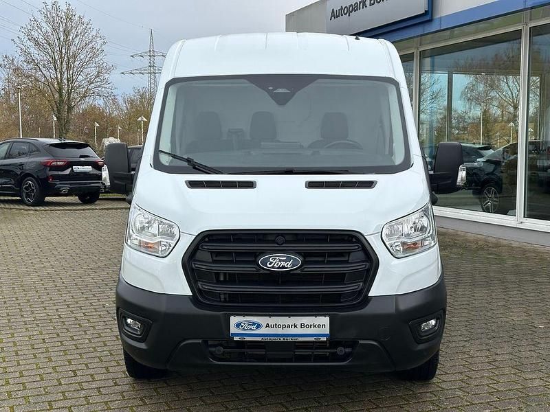 Gebraucht Ford Transit Trend 131 PS (96 kW) 2025 Weiß Van / Kleinbus
