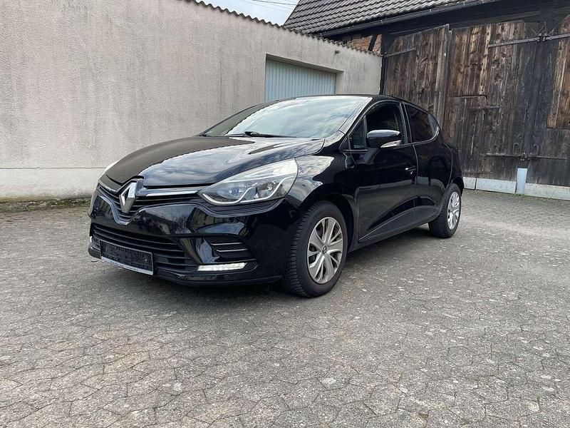 Gebraucht Renault Clio IV 75 PS (55 kW) 2017 Limousine