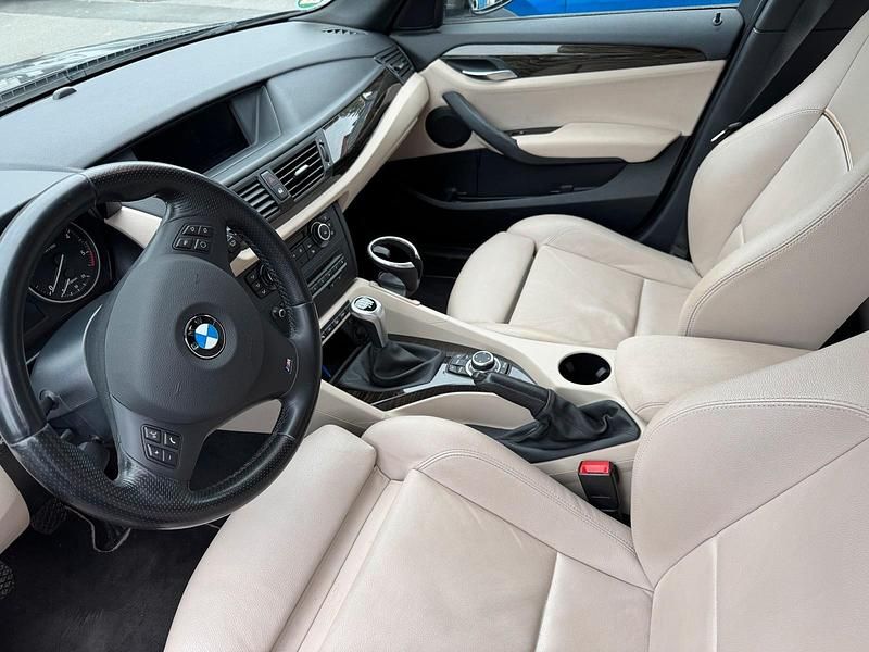 Gebraucht BMW X1 177 PS (130 kW) 2010 Schwarz SUV