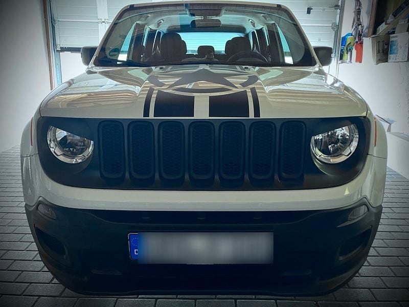 Weiß Gebraucht 2016 Jeep Renegade Sport SUV | 11.750 € (Guter Preis) - Bild 1/4