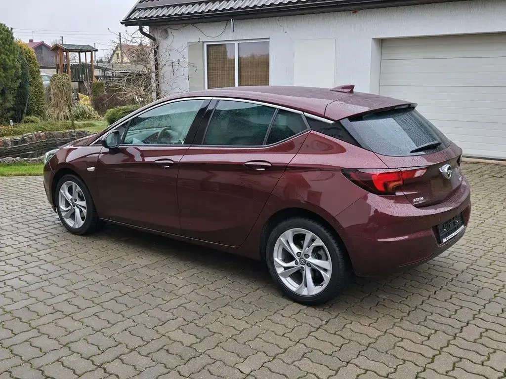 Gebraucht Opel Astra 105 PS (77 kW) 2018 Braun Limousine