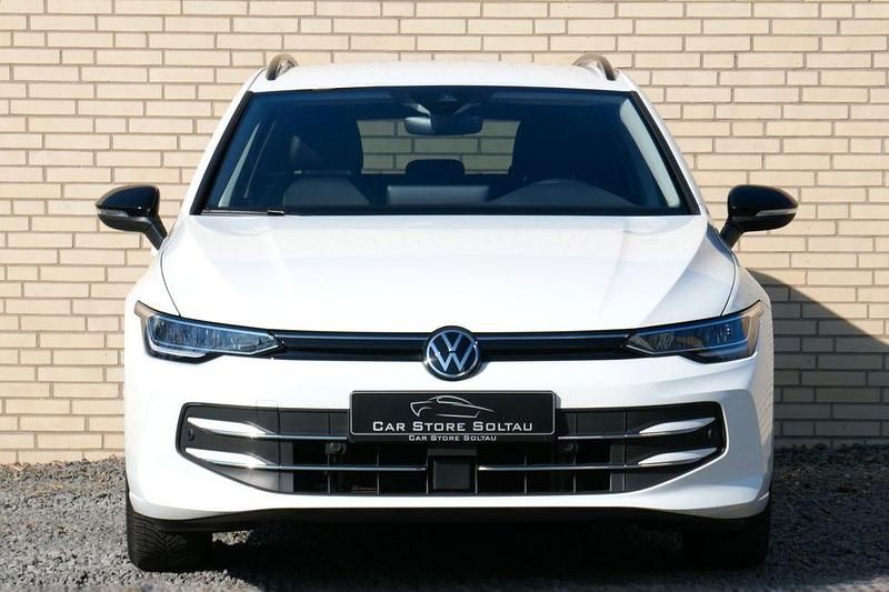 Gebraucht VW Golf VIII Goal 116 PS (85 kW) 2024 Weiß Kombi