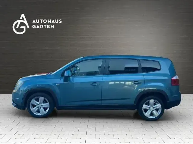 Gebraucht Chevrolet Orlando LT 163 PS (119 kW) 2014 Blau Van / Kleinbus