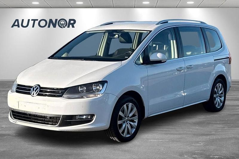 Weiß Gebraucht 2012 VW Sharan Highline Van / Kleinbus | 5.200 € (Superpreis) - Bild 1/4