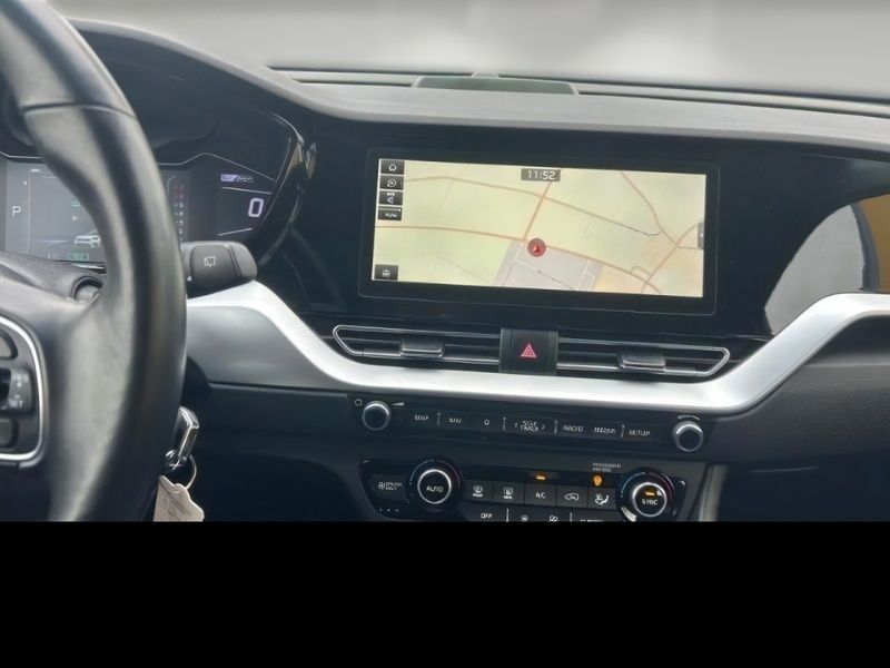 Używany Kia Niro 141 KM (103 kW) 2020 Szary SUV