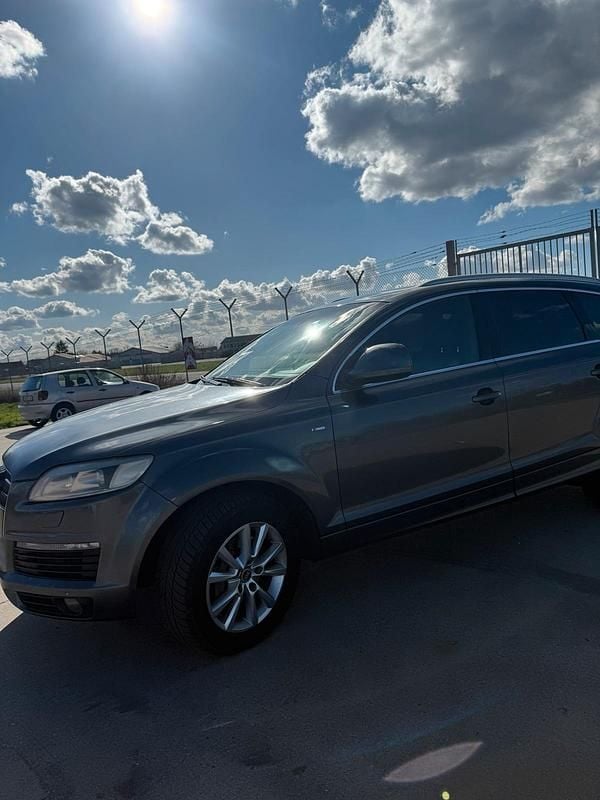 Gebraucht Audi Q7 S-Line 239 PS (175 kW) 2007 Grau SUV