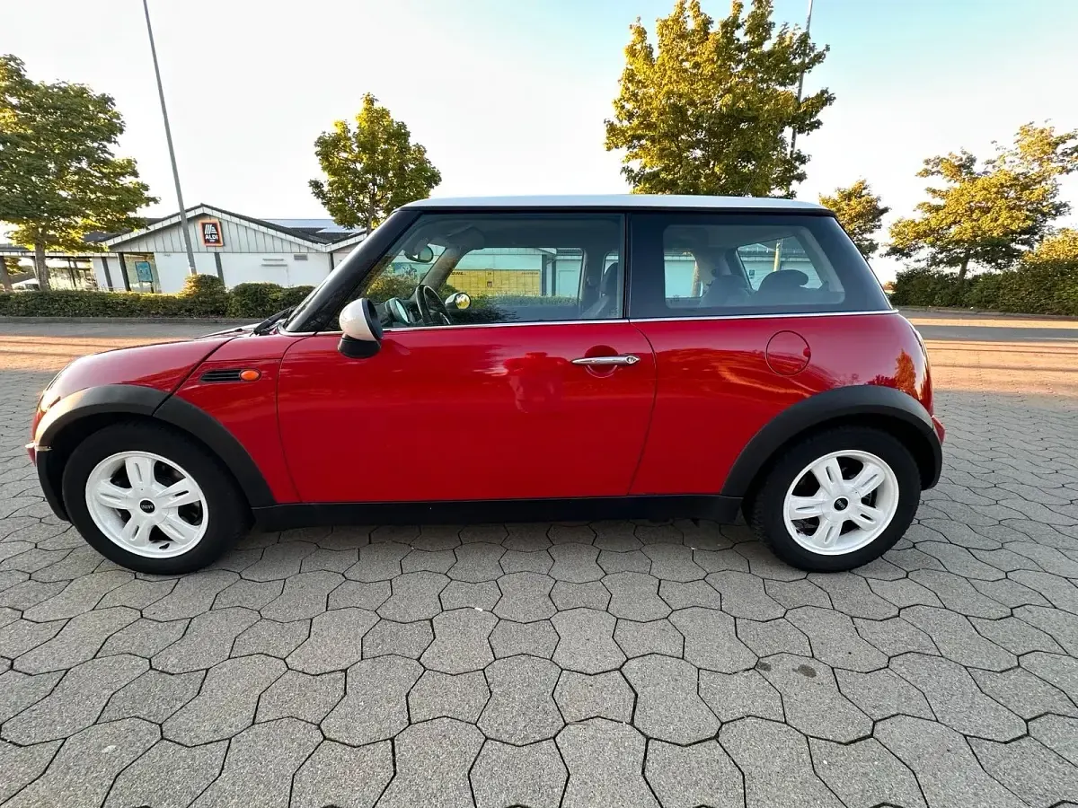 Gebraucht Mini ONE 90 PS (66 kW) 2006 Rot Kleinwagen
