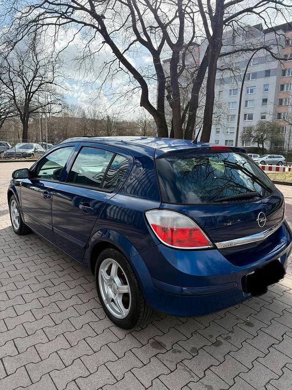 Gebraucht Opel Astra 90 PS (66 kW) 2006 Blau Kleinwagen