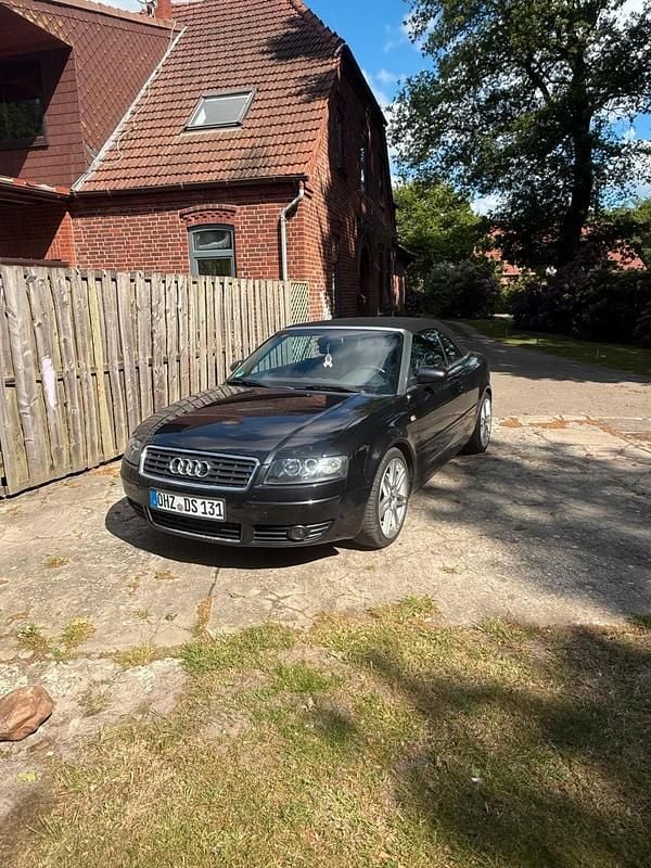 Schwarz Gebraucht 2005 Audi A4 Cabriolet Cabrio | 3.200 € (Fairer Preis) - Bild 1/4